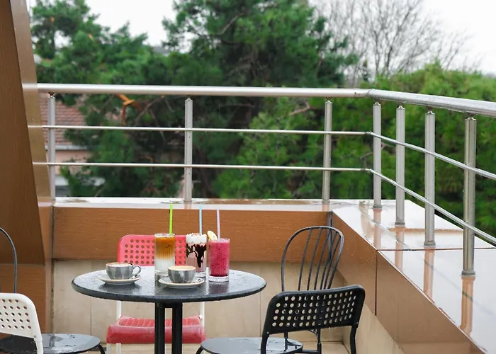 Ξενοδοχείο Florya House 2*