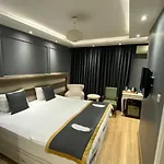 Hotel Florya House